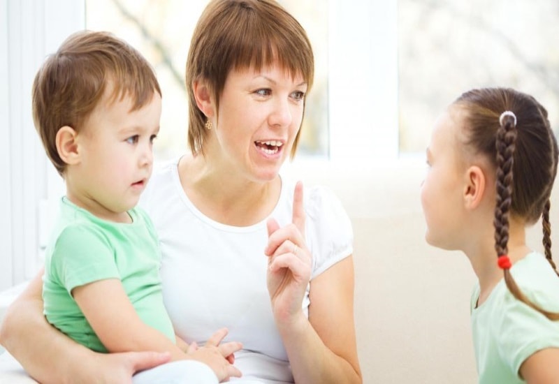 چگونه با فرزندانمان صحبت کنیم