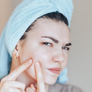 درمان بیماری های پوستی با بره موم