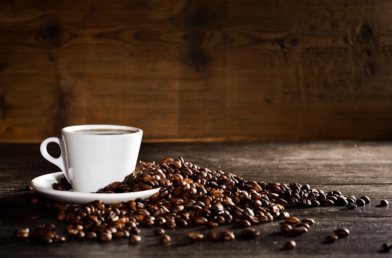 پرهیز از خوردن قهوه جهت جلوگیری از تحریک معده