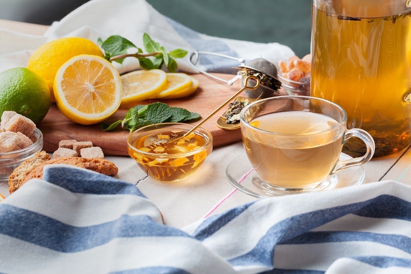 ترکیب گل بنفشه و عسل برای درمان سرماخوردگی