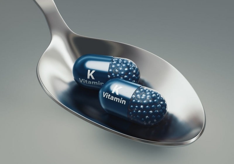 میزان مصرف ویتامین K در افراد بالغ و نوزادان